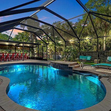 Poolside Cocoa Oasis W/ Tiki Bar! Villa Frontenac Buitenkant foto