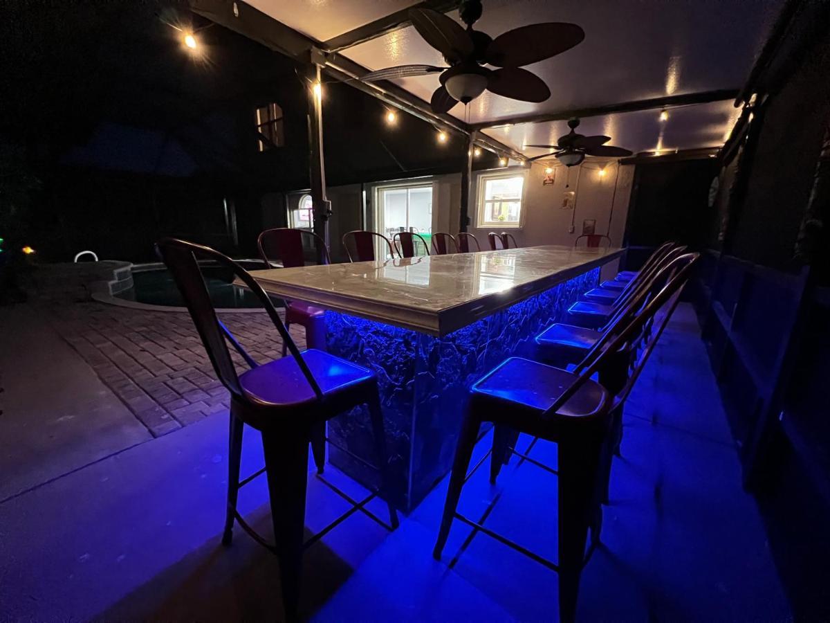 Poolside Cocoa Oasis W/ Tiki Bar! Villa Frontenac Buitenkant foto